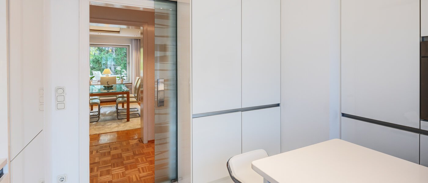 apartment Grünwald 03 kitchen 14631