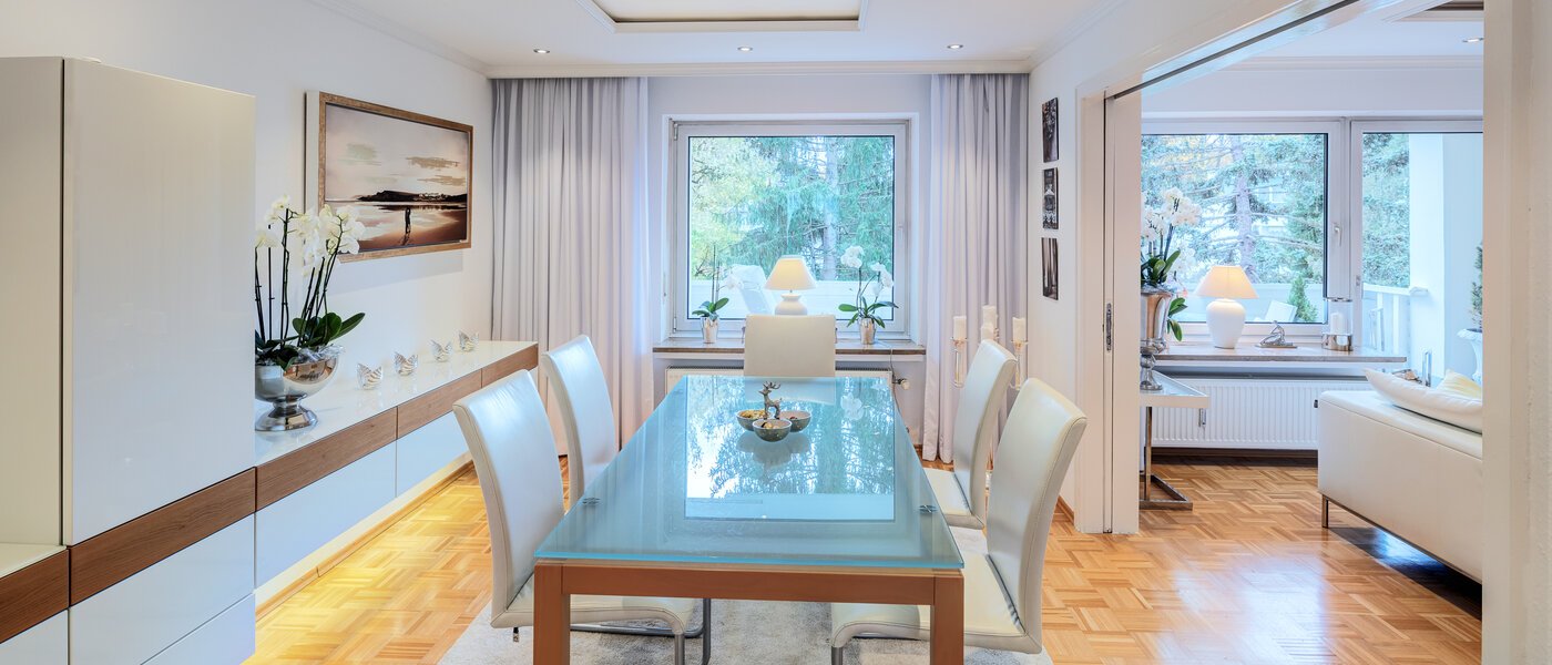 apartment Grünwald 01 dining room 14631