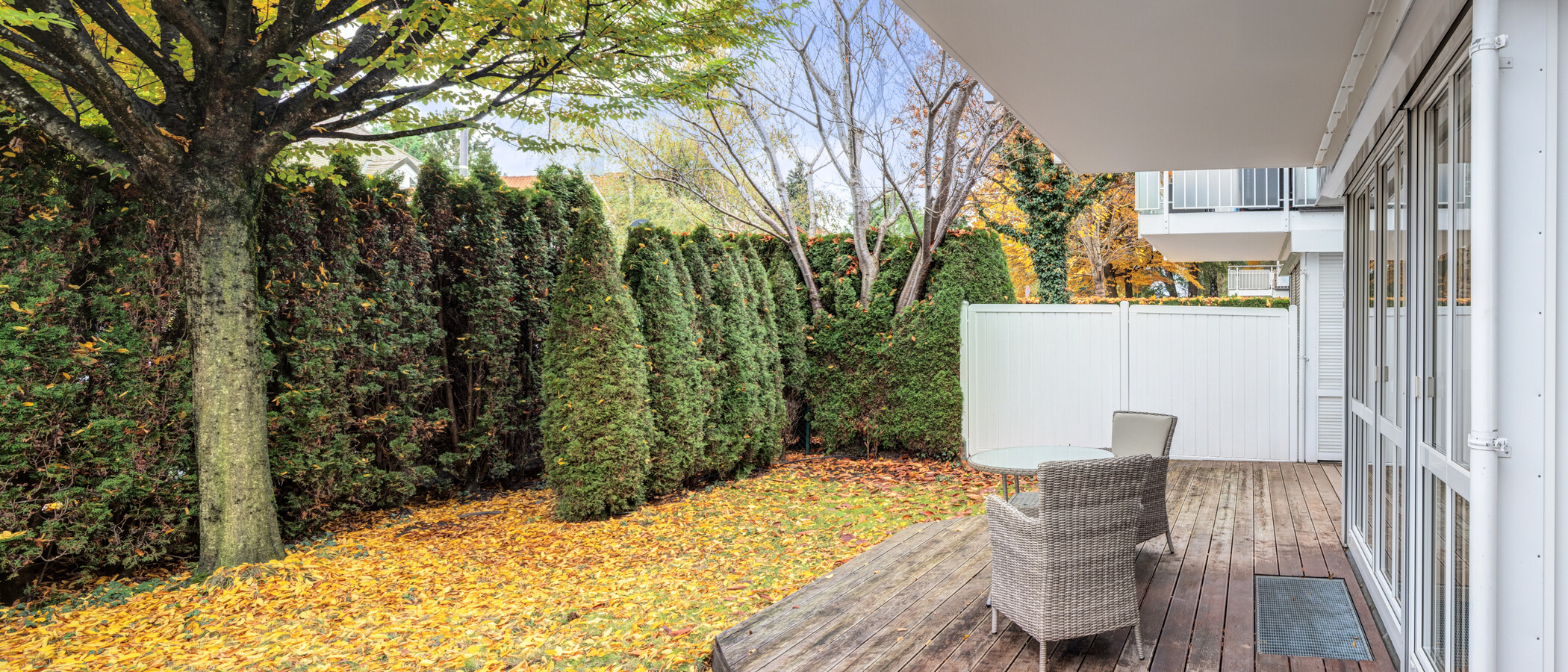 apartment with garden 	 München Denning 01 terrace 14634