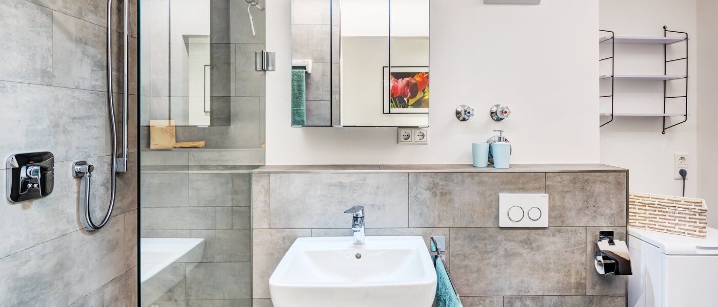 apartment München Thalkirchen 01 bathroom 14636