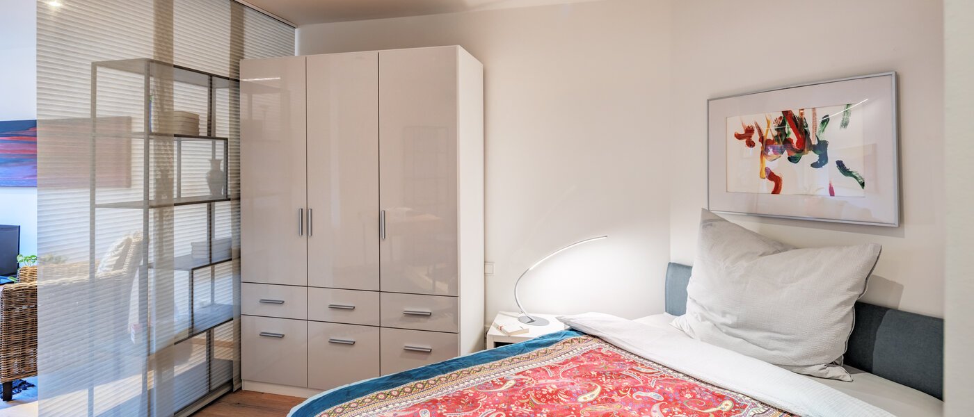 apartment München Thalkirchen 01 sleeping area 14636