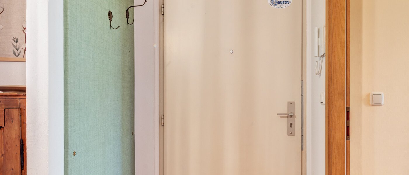 apartment München Bogenhausen 01 hall 14639