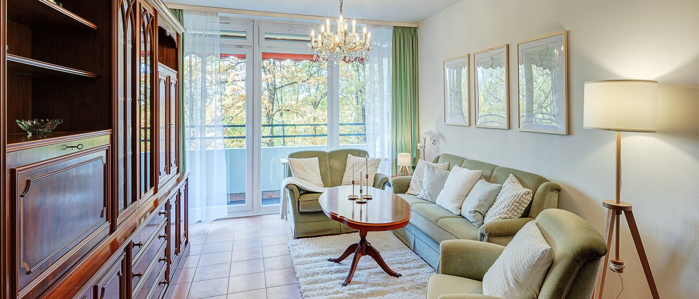 apartment München Bogenhausen 01 living room 14639