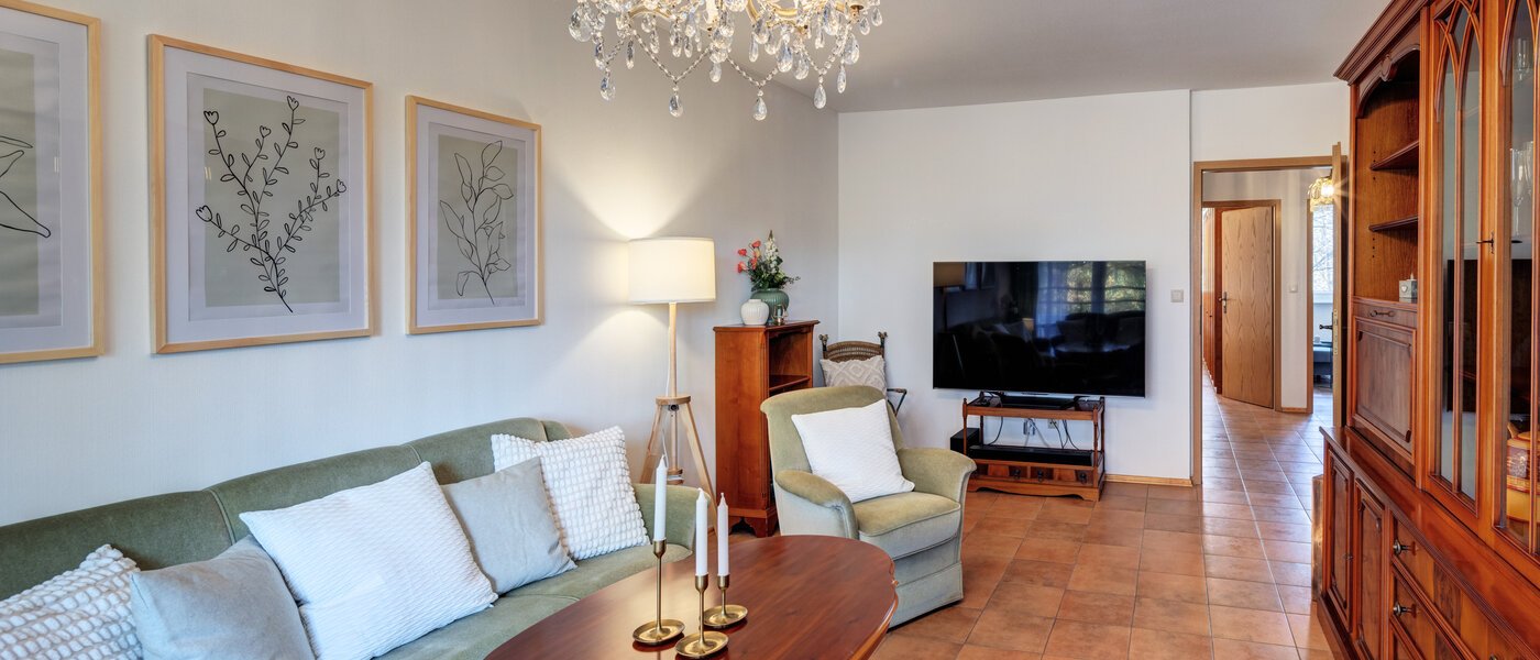 apartment München Bogenhausen 02 living room 14639