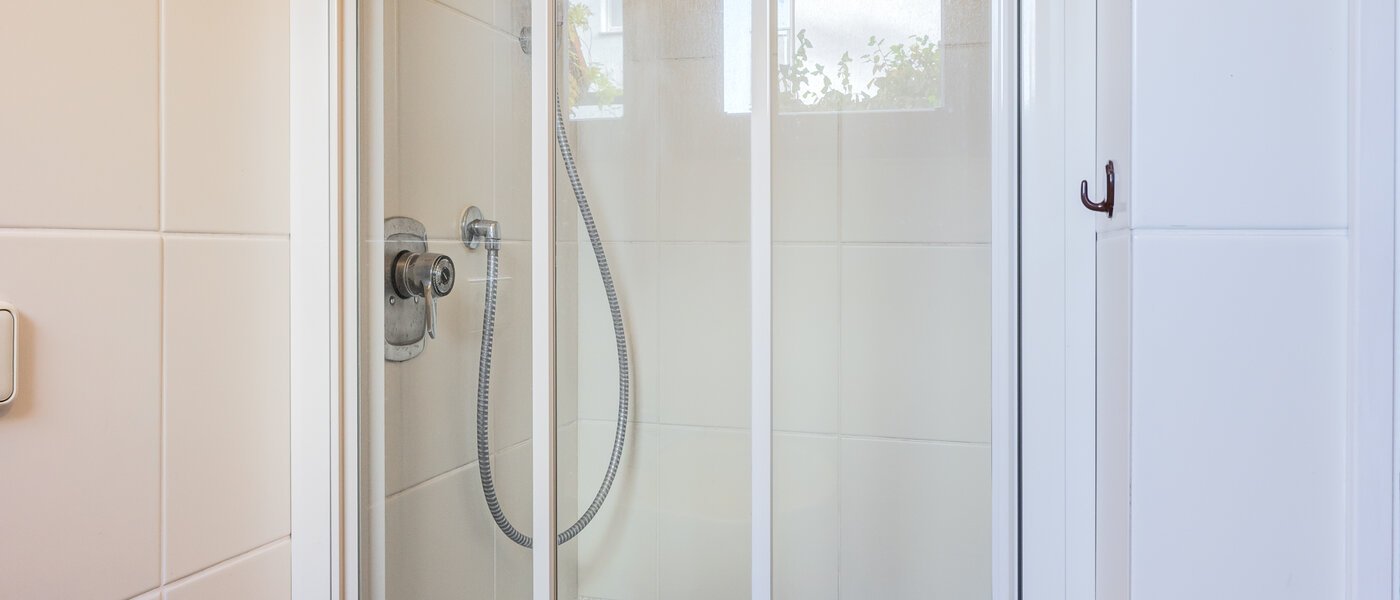 apartment Karlsfeld 02 bathroom 14645