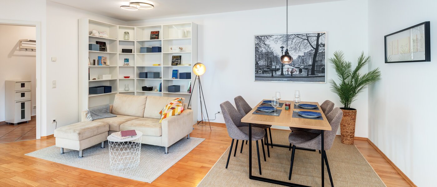 apartment München Parkstadt Schwabing 02 living area 14647