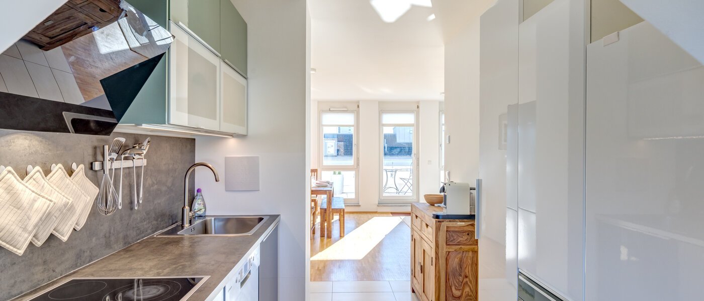 attic apartment Neufahrn b. Freising 02 kitchen 14650