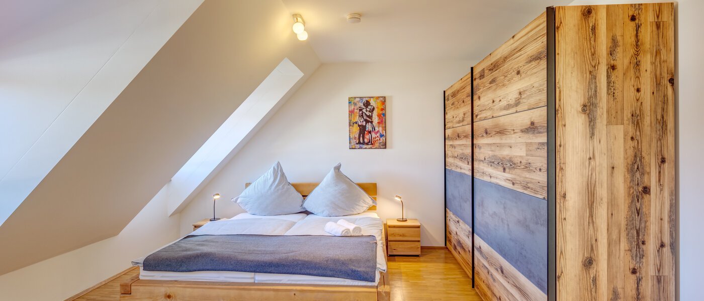 attic apartment Neufahrn b. Freising 01 bedroom 14650