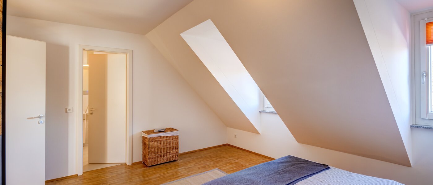 attic apartment Neufahrn b. Freising 03 bedroom 14650