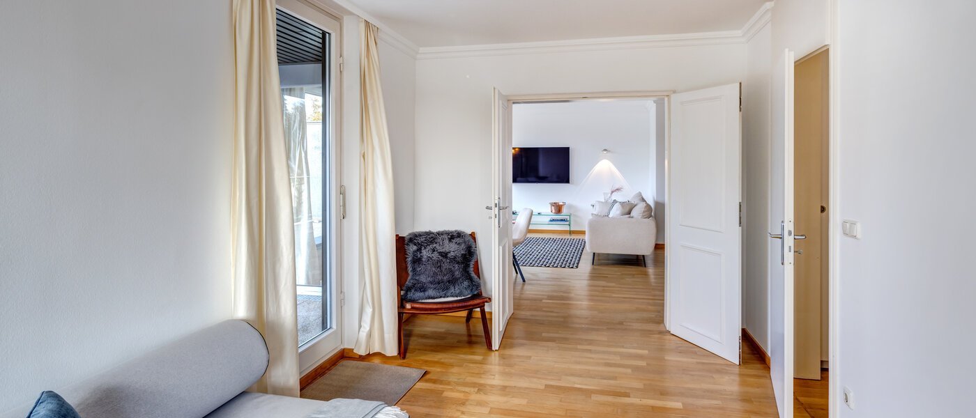 apartment München Herzogpark 03 Workspace/Guestroom 14652