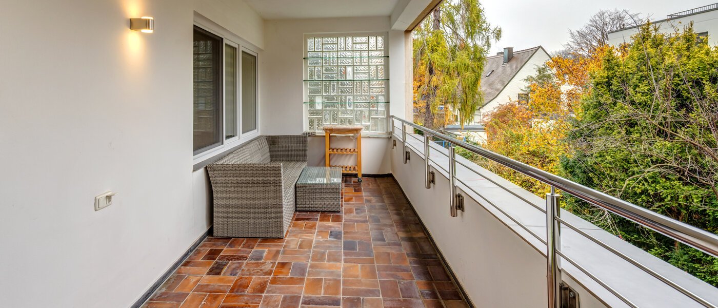 apartment München Nymphenburg 01 balcony 14655