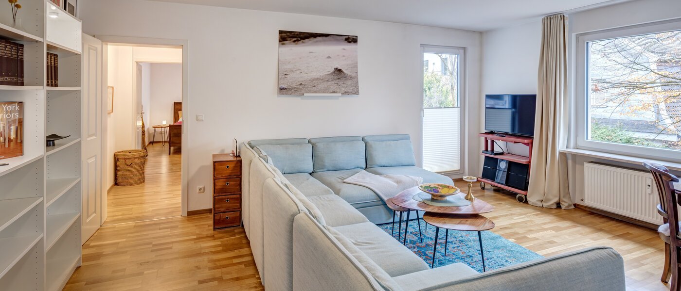 apartment München Nymphenburg 03 living room 14655