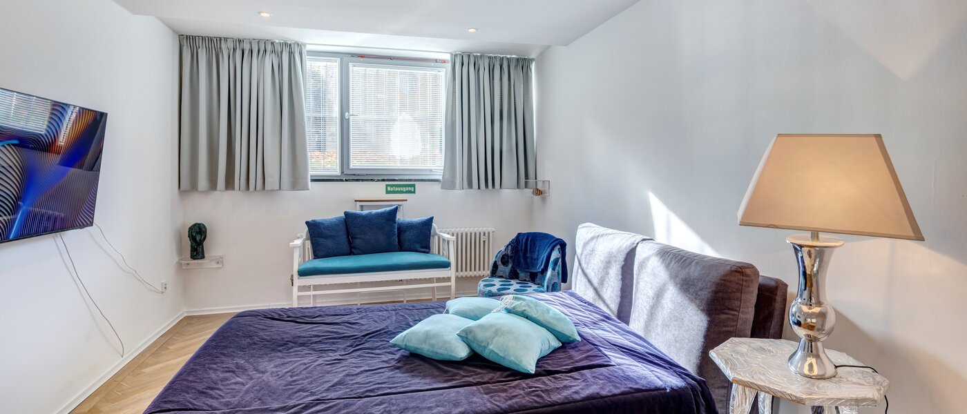 apartment München Herzogpark 01 sleeping area 14656