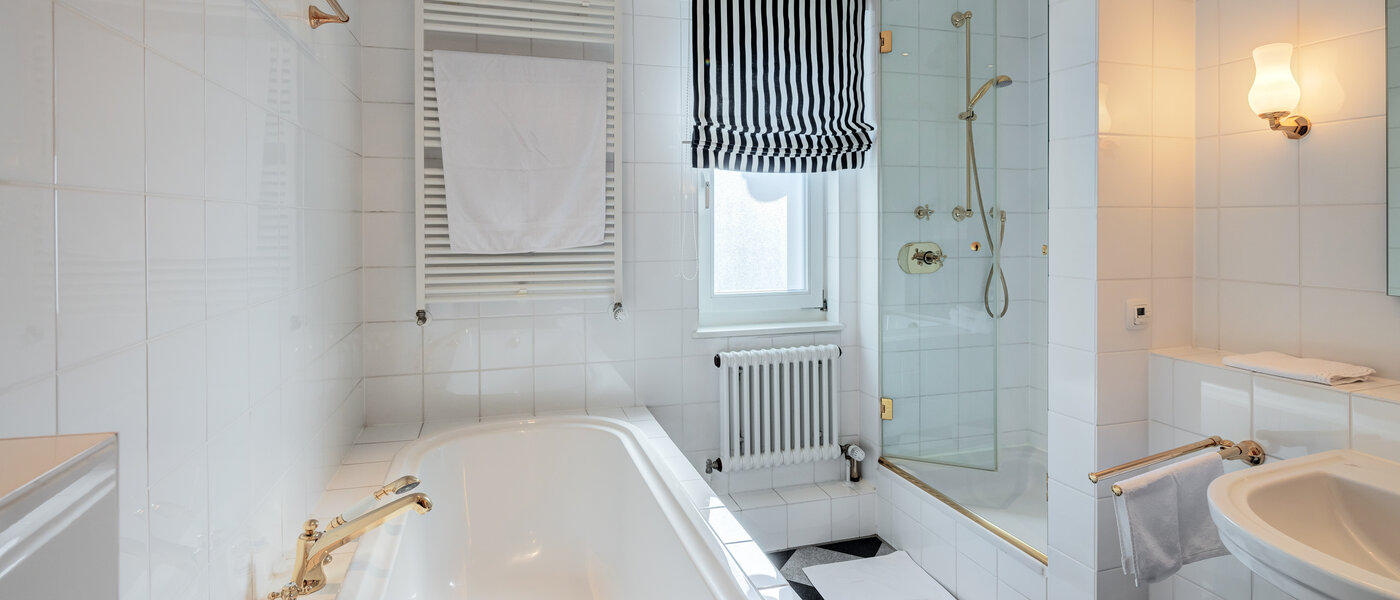 apartment München Fasangarten 02 bathroom 14668