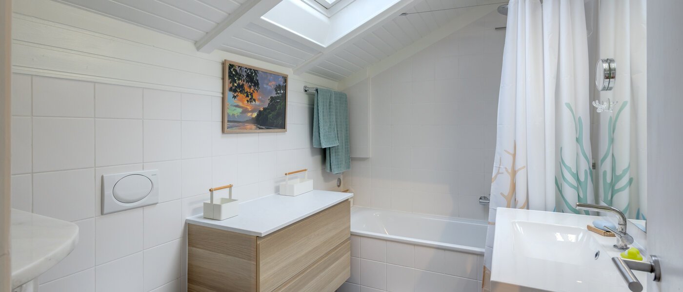 apartment München Solln 01 bathroom 14670