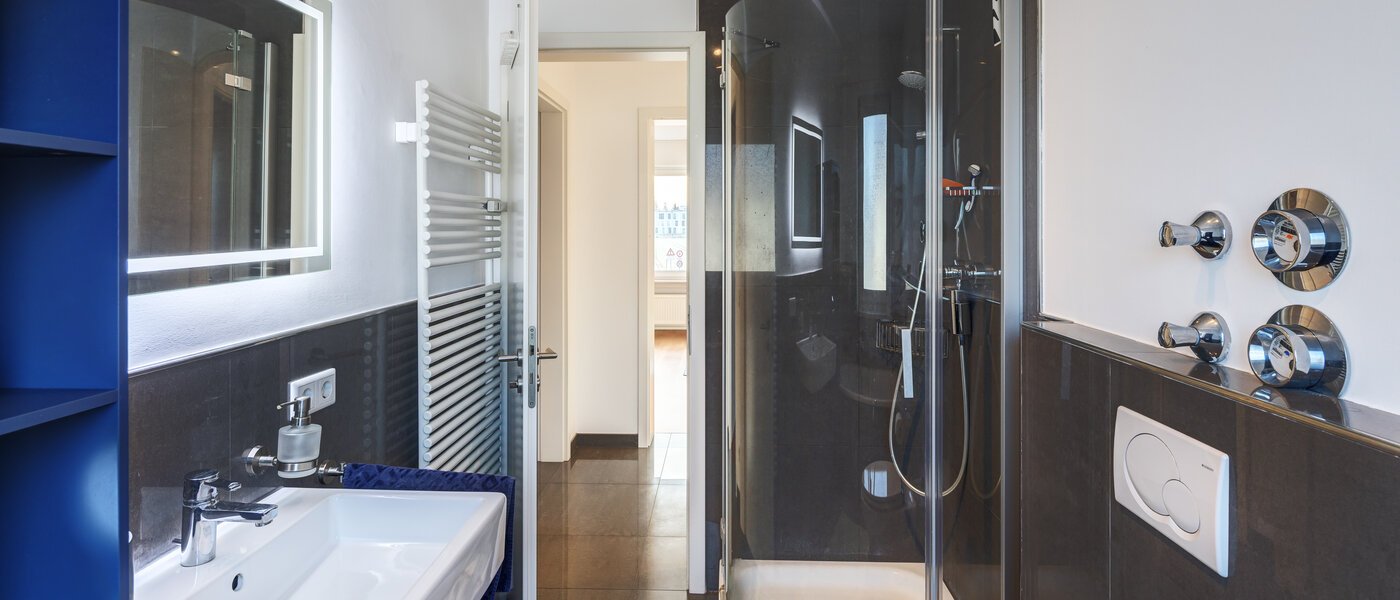 apartment München Lochhausen 02 bathroom 14672