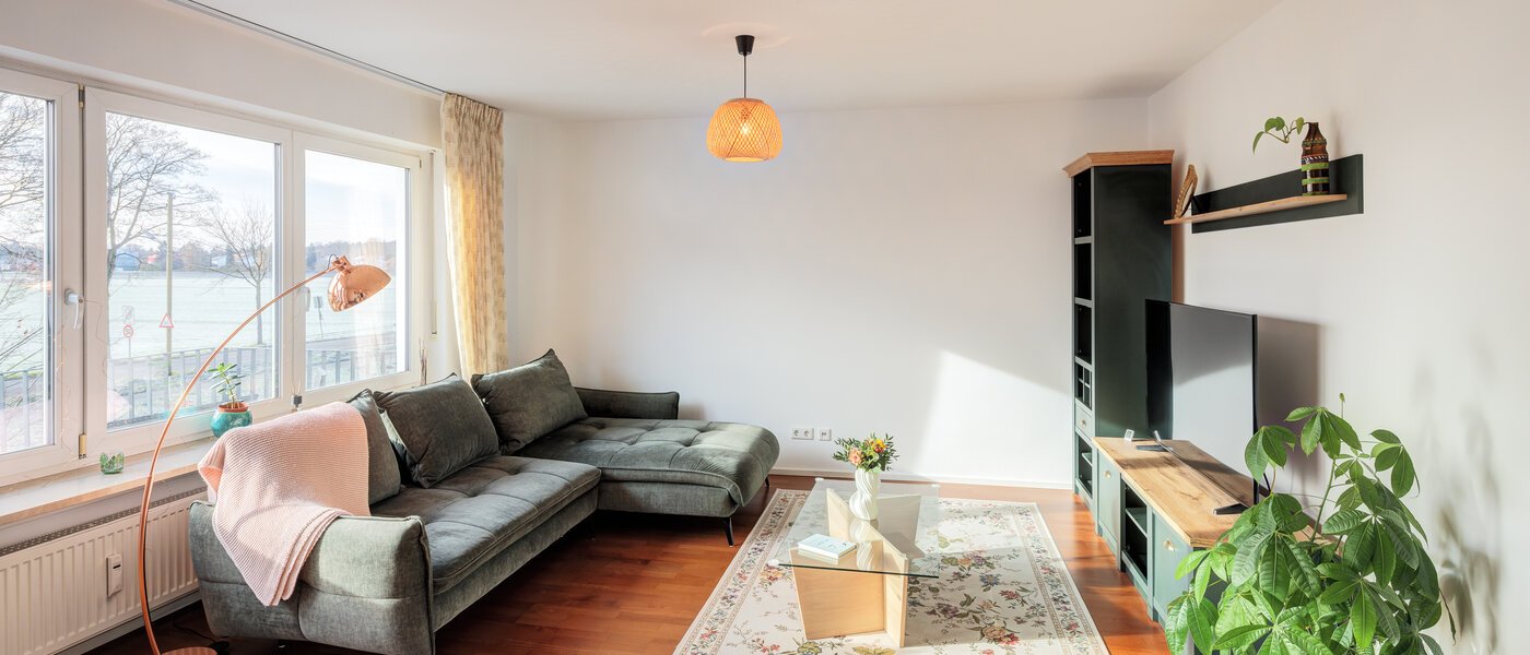 apartment München Lochhausen 04 living room 14672