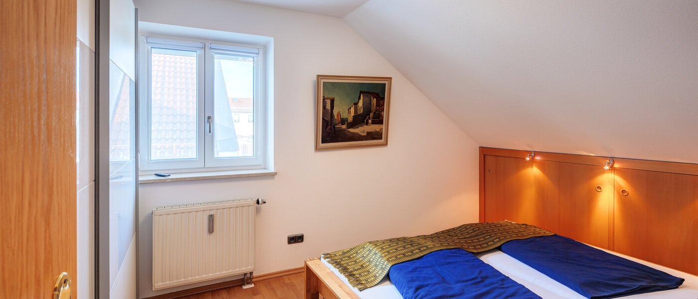 attic apartment München Neufahrn b. Freising 01 bedroom 14673