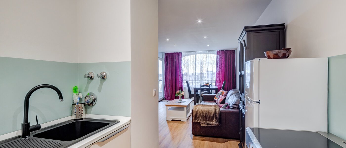 apartment München Bogenhausen 03 kitchen 14675