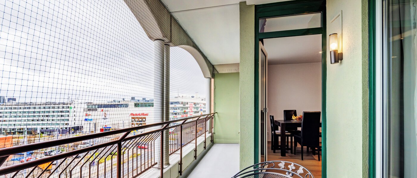 apartment München Bogenhausen 02 balcony 14675