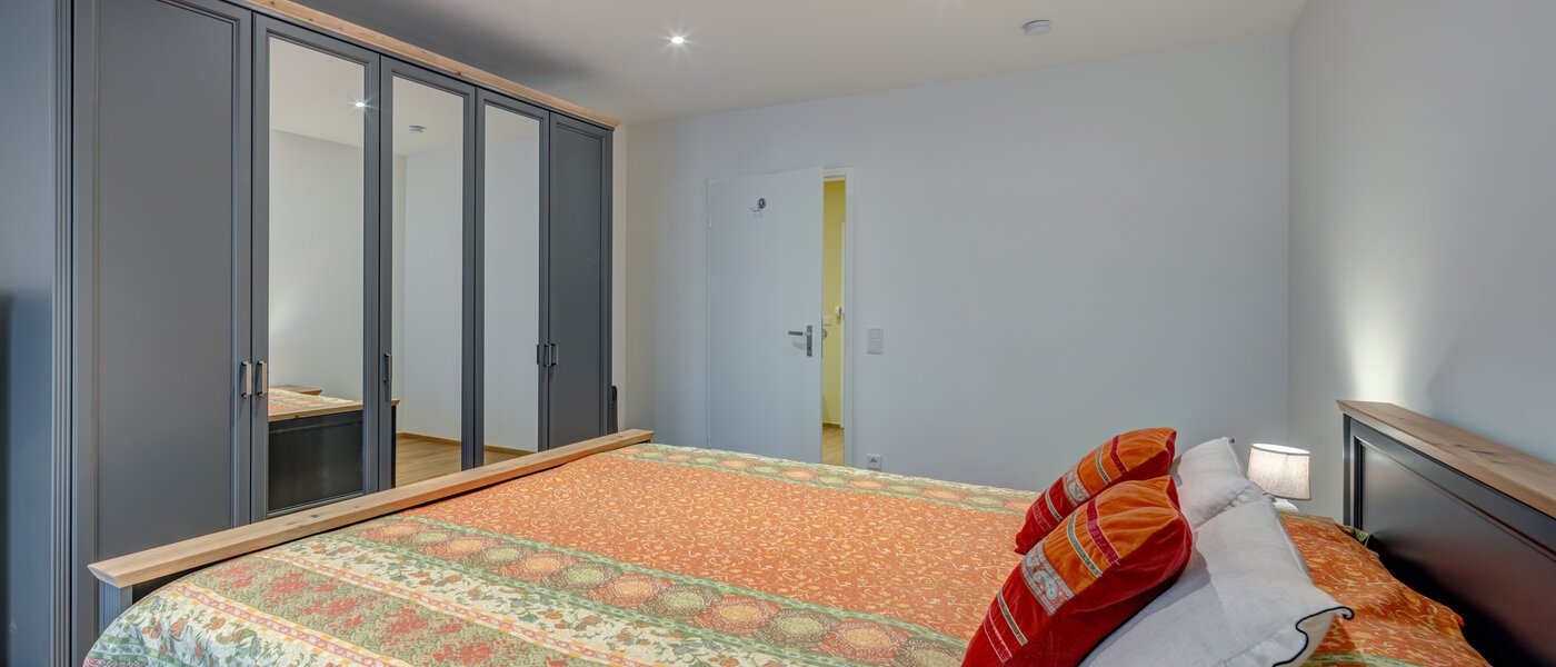 apartment München Bogenhausen 03 bedroom 14675