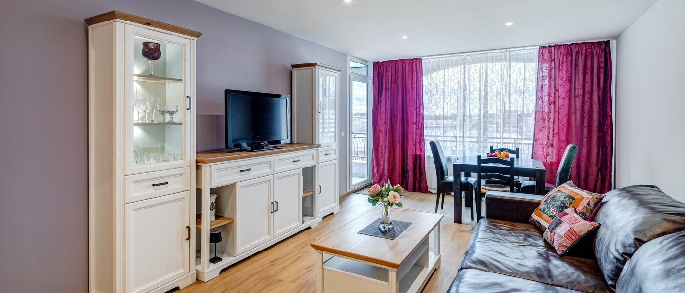 apartment München Bogenhausen 04 living area 14675