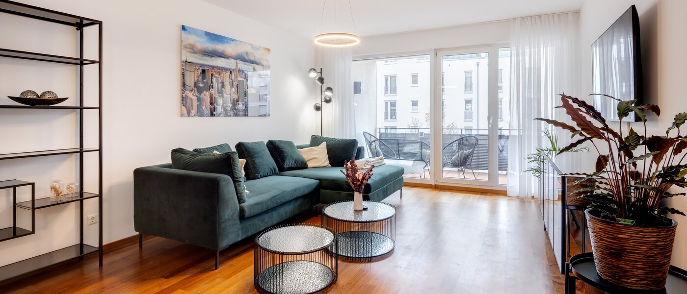 apartment München Neuhausen 01 living area 14677