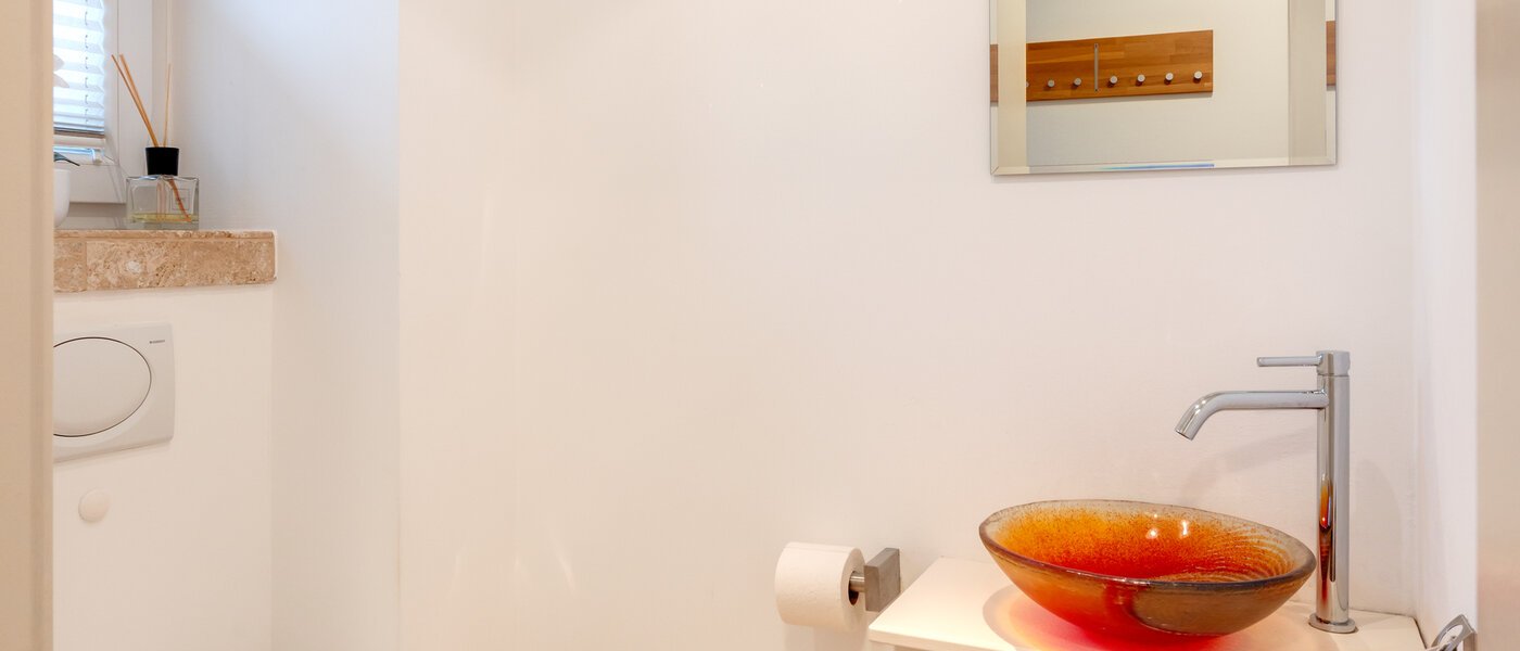 detached house München Neuaubing 01 guest toilet 14678