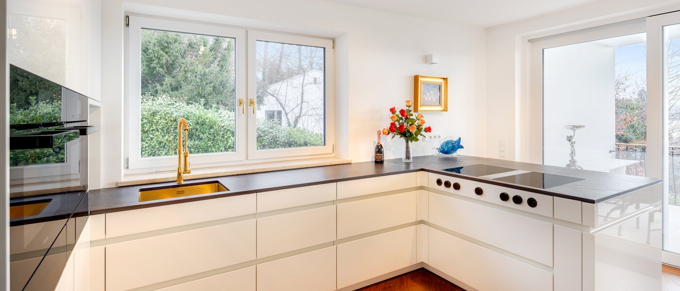 villa Starnberg 03 kitchen 14680
