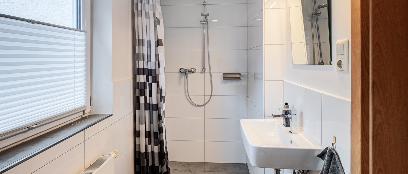 detached house München Trudering 01 2. bathroom 14681