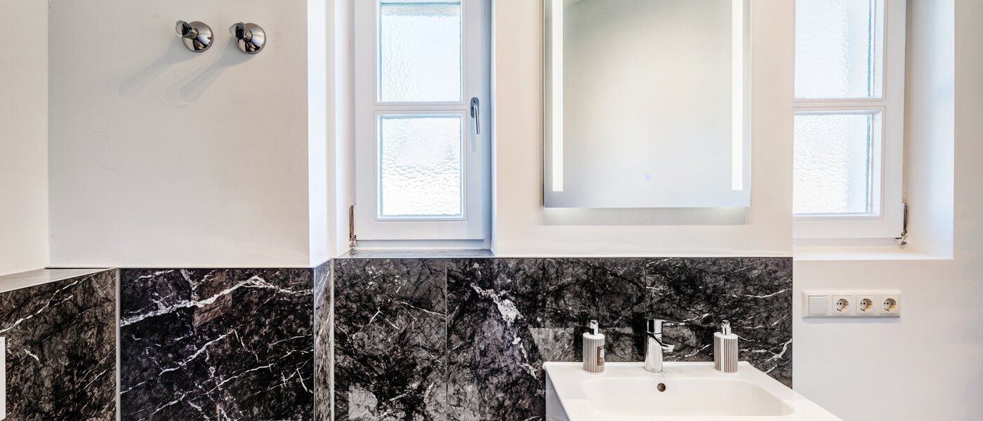 apartment Haar 02 bathroom 14685