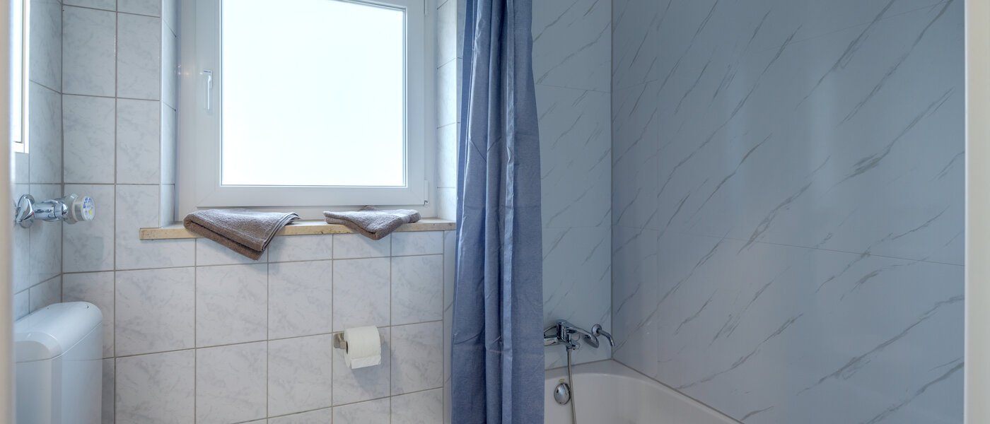 studio München Oberföhring 02 bathroom 14689