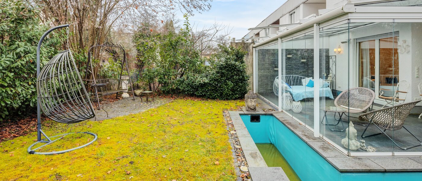 corner townhouse Unterhaching 01 garden 14690