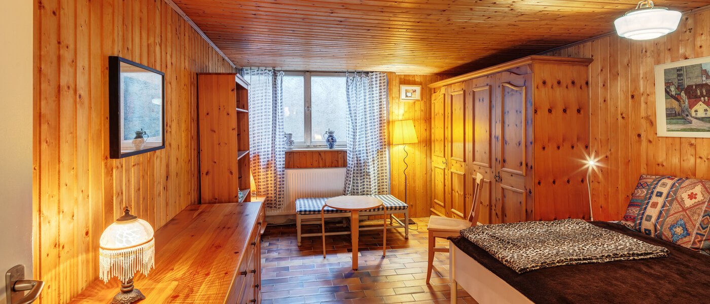 corner townhouse Unterhaching 01 hobby room 14690