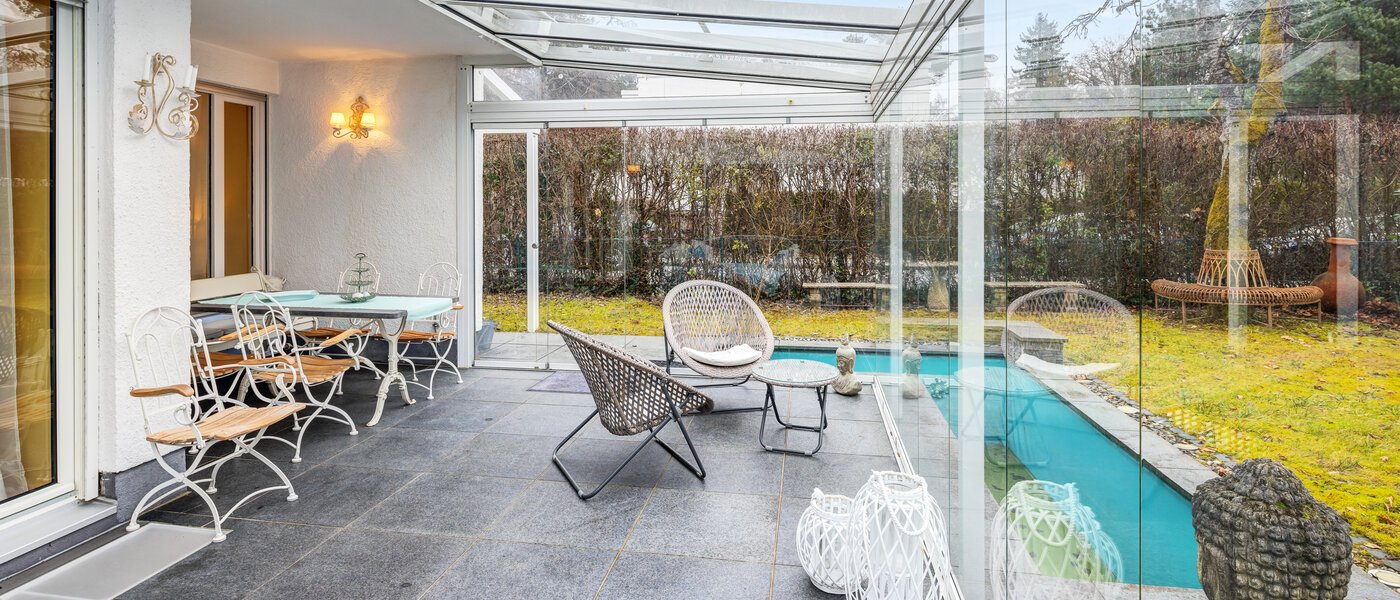 corner townhouse Unterhaching 01 winter garden 14690