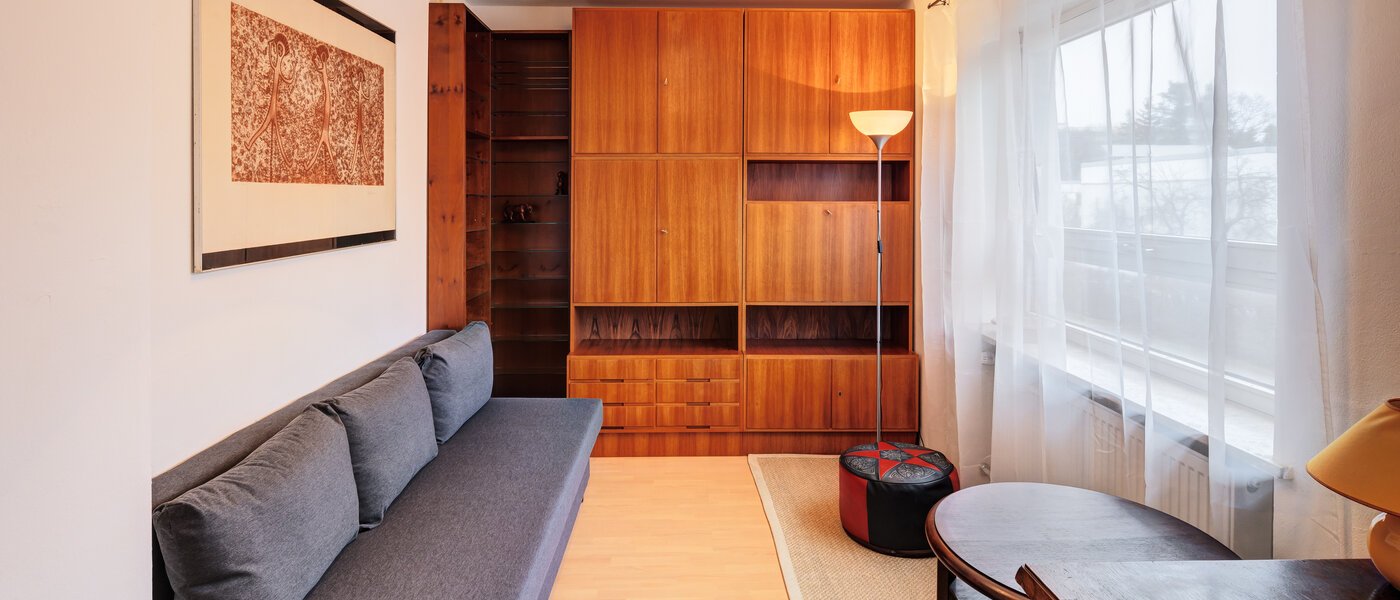 corner townhouse Unterhaching 01 Workspace/Guestroom 14690