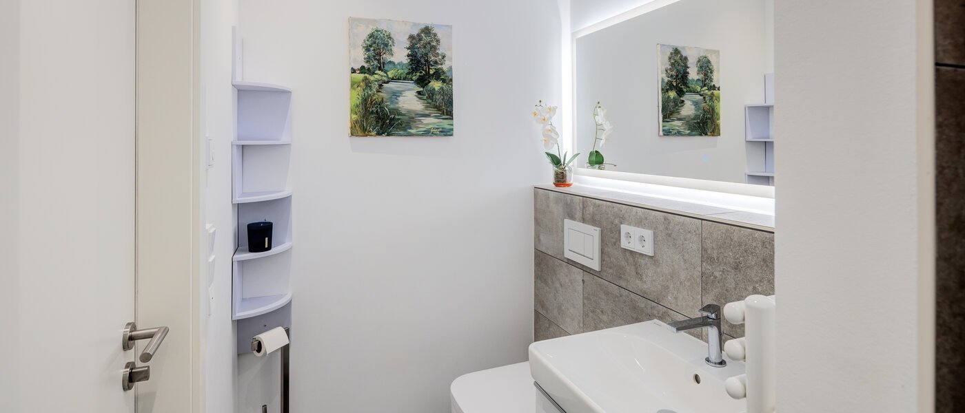 apartment Fürstenfeldbruck 04 2. bathroom 14691