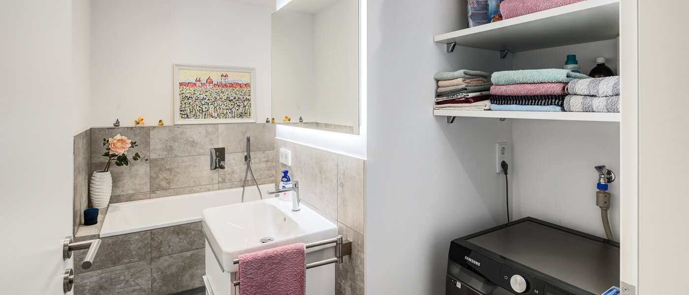 apartment Fürstenfeldbruck 02 1. bathroom 14691