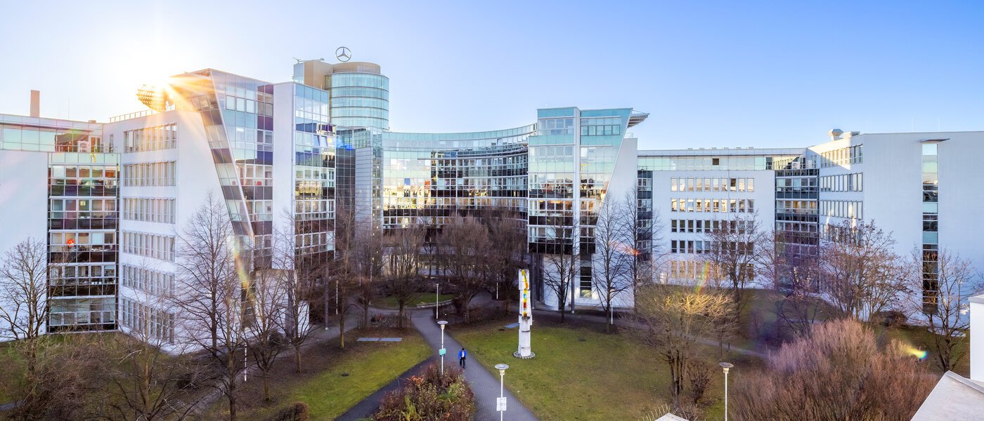 attic apartment München Neuhausen 02 view 14695
