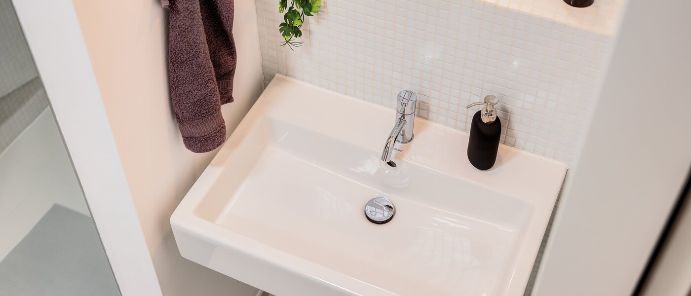 roof terrace apartment München Neuhausen 02 bathroom 14699