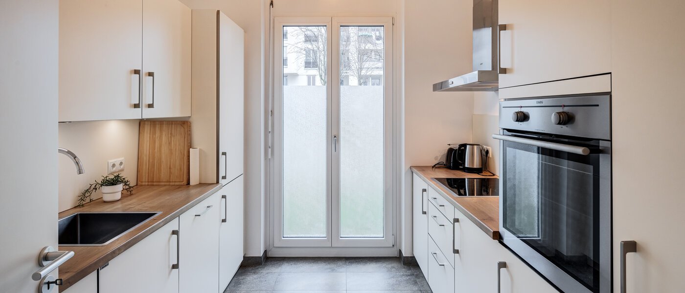 apartment München Milbertshofen 01 kitchen 14703