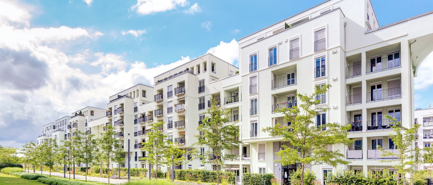 apartment München Milbertshofen 02 inner courtyard  14703