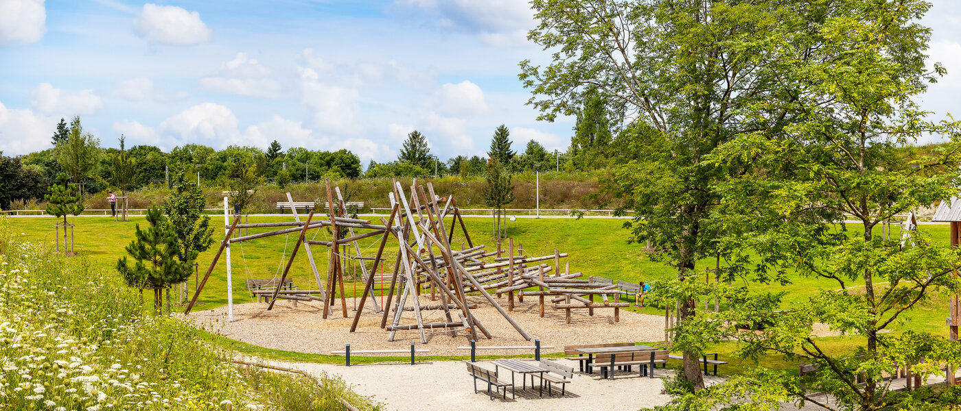 apartment München Milbertshofen 03 inner courtyard  14703