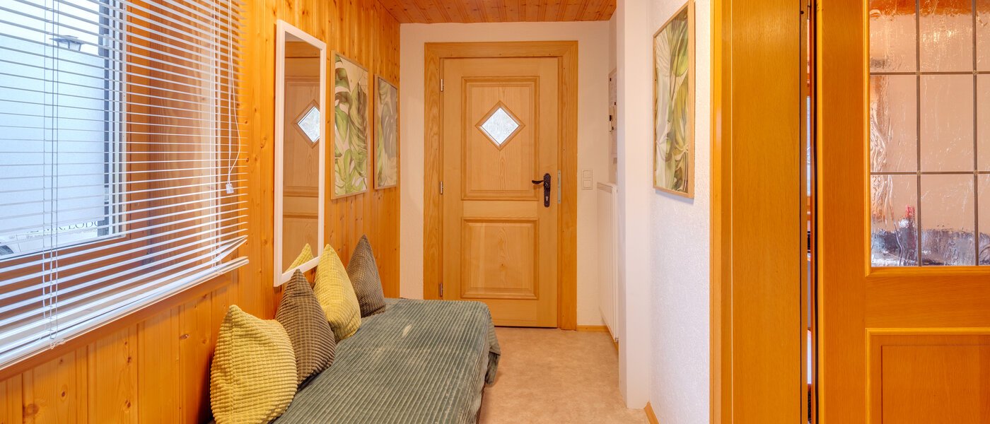 apartment Kochel am See 01 hall 14704