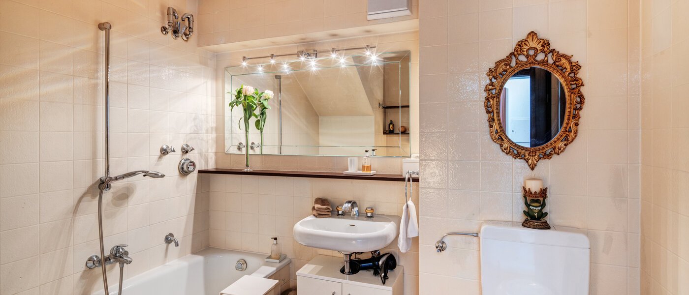 maisonette München Maxvorstadt 01 1. bathroom 14710