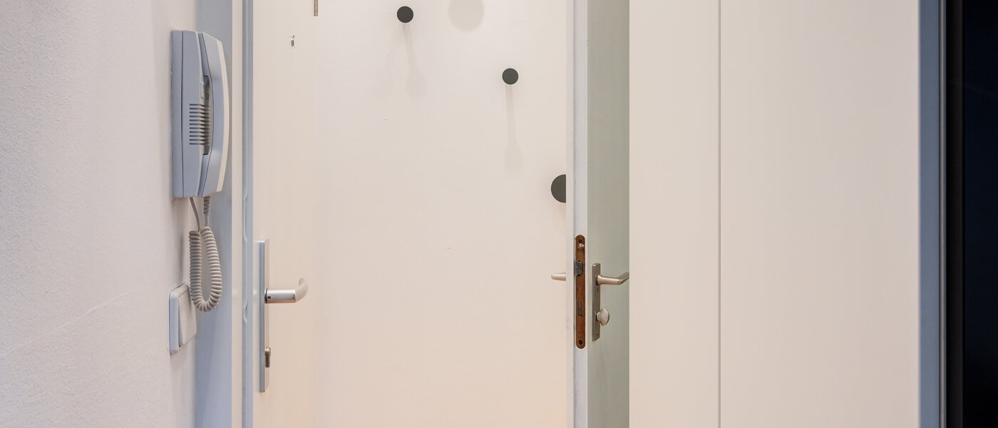 apartment München Glockenbachviertel 01 hall 14711