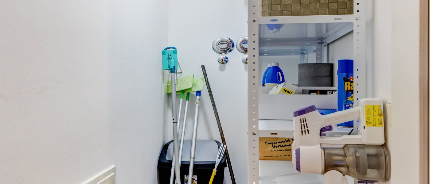 apartment München Harlaching 01 1st storage room 14713