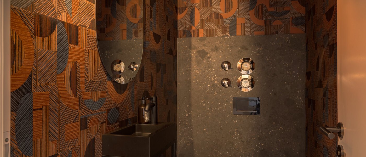 maisonette München Glockenbachviertel 01 guest toilet 14717