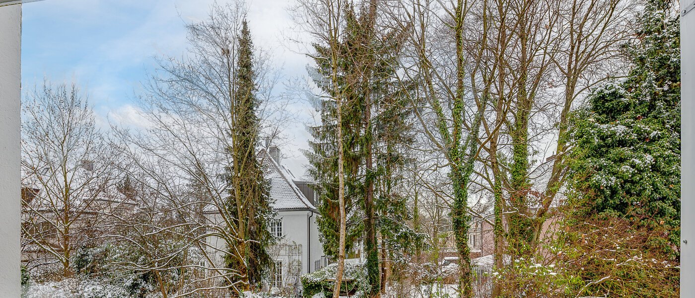 apartment München Schwabing (links der Leopoldstraße) 02 balcony 14718