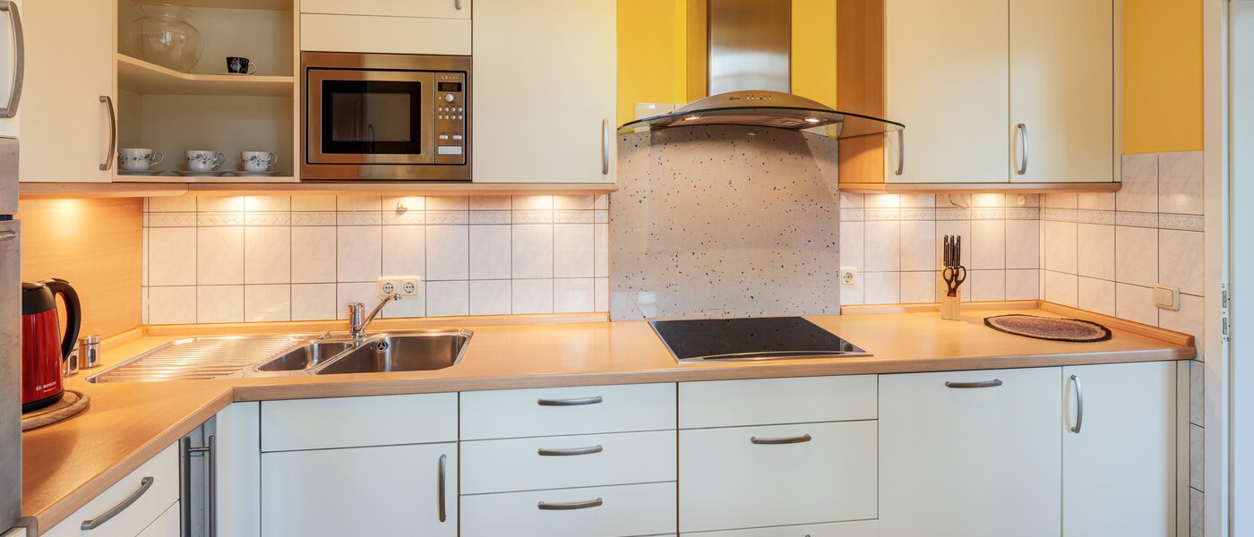 apartment München Moosach 02 kitchen 14720